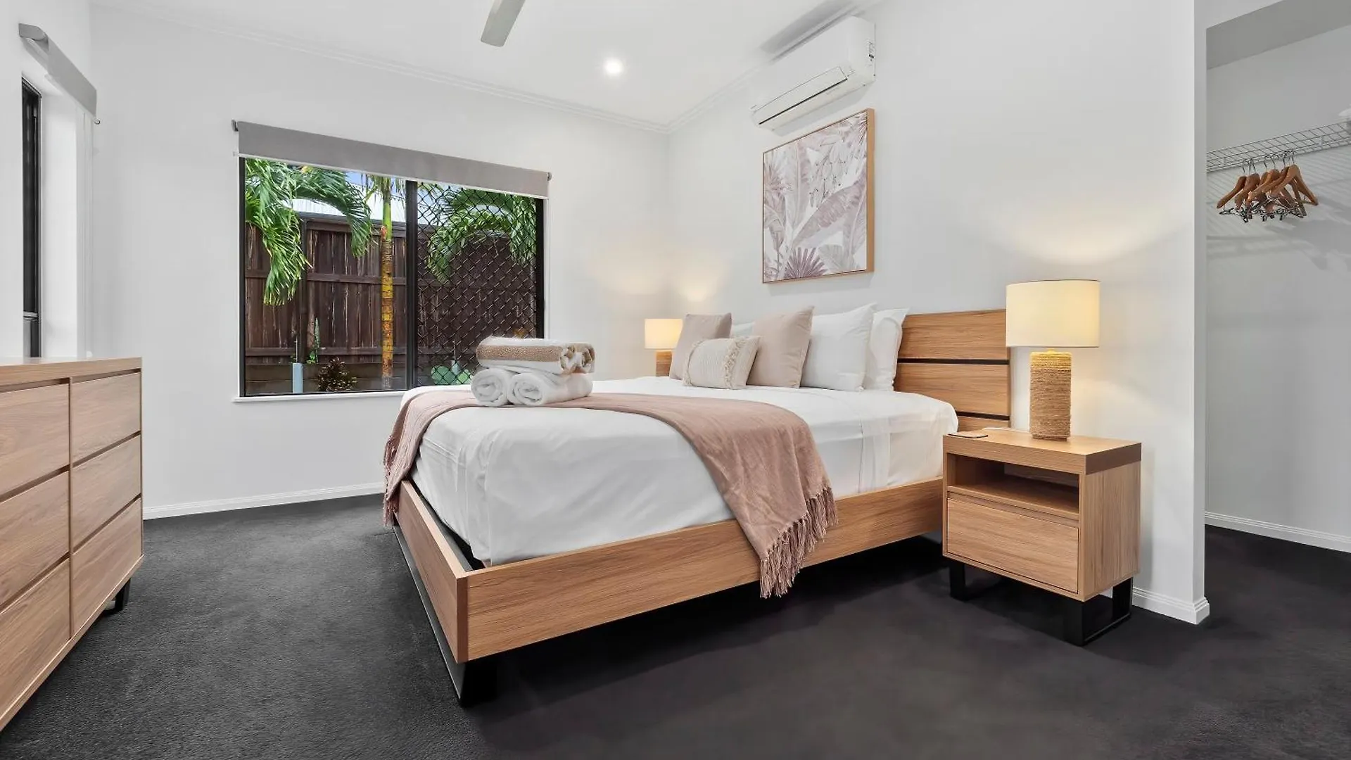 Coastal Comfort Palm Cove 0*,  Australia
