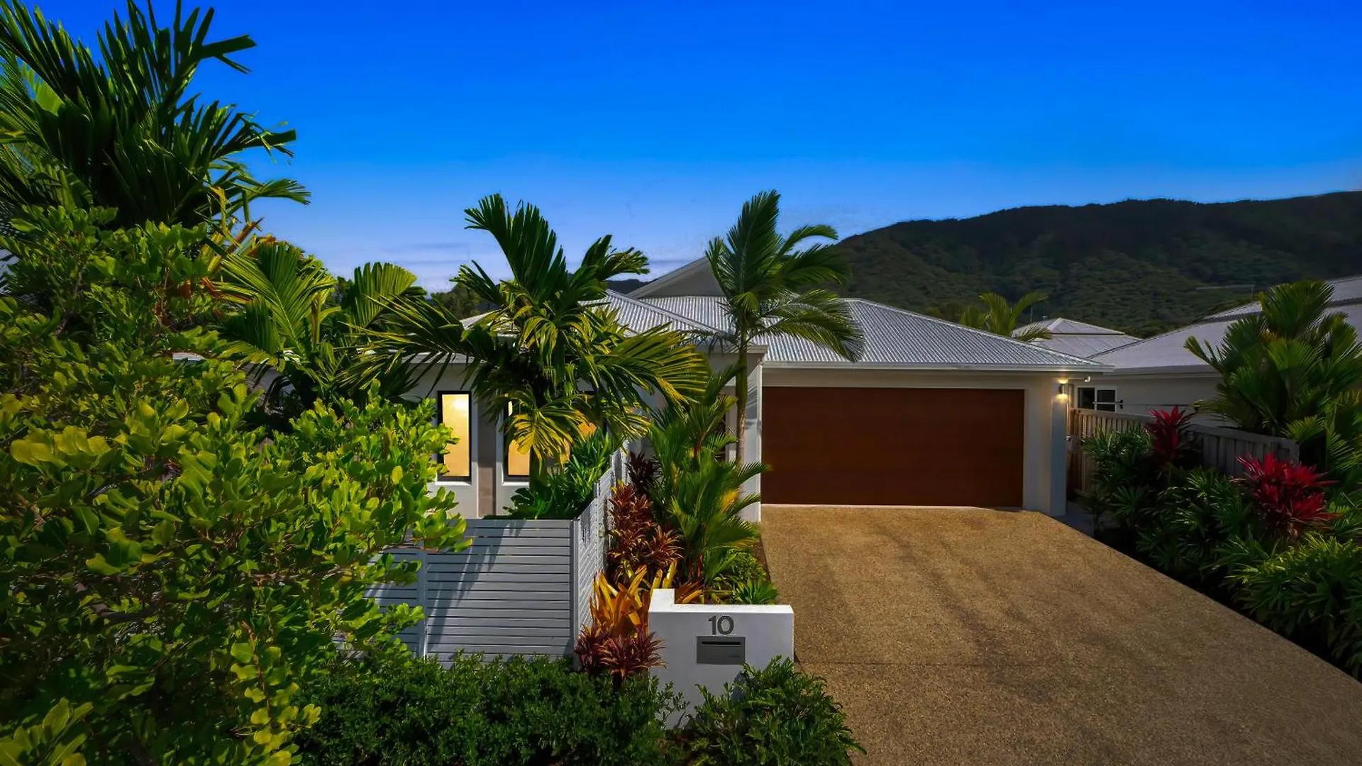 Coastal Comfort Palm Cove 0*,  Australia